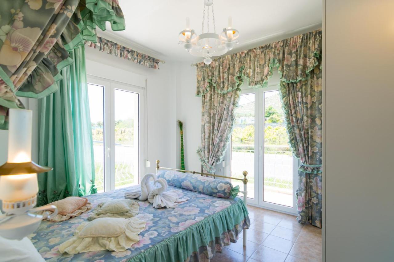 Stratos Palace Elia  Eksteriør billede